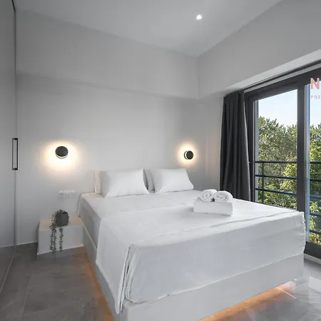 8 No 1,10, Nilie Hospitality Mgmt * Thessaloniki