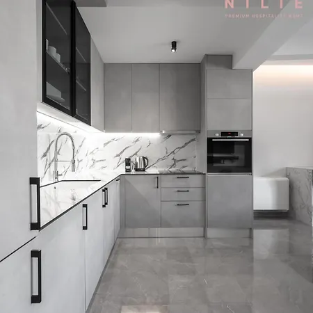 Apartment 8 No 1,10, Nilie Hospitality Mgmt