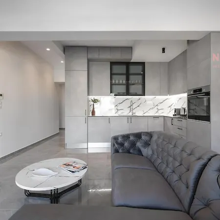 Apartment 8 No 1,10, Nilie Hospitality Mgmt